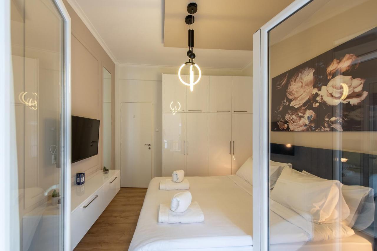 Medluxe Cozy Apartment! Athens Luaran gambar