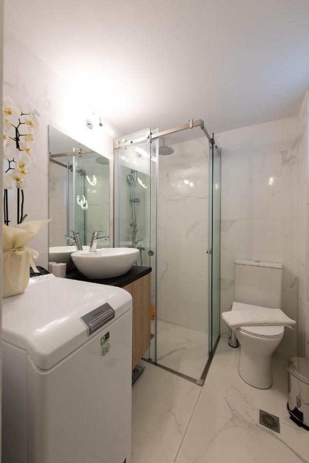 Medluxe Cozy Apartment! Athens Luaran gambar